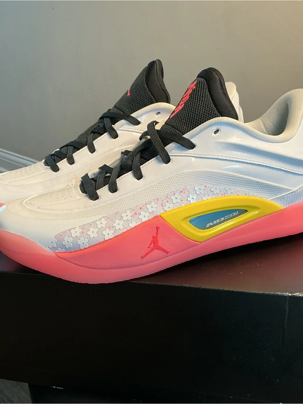 Jordan Zion 4 “Daisy Flowers”Basketball Shoes - White/Pink